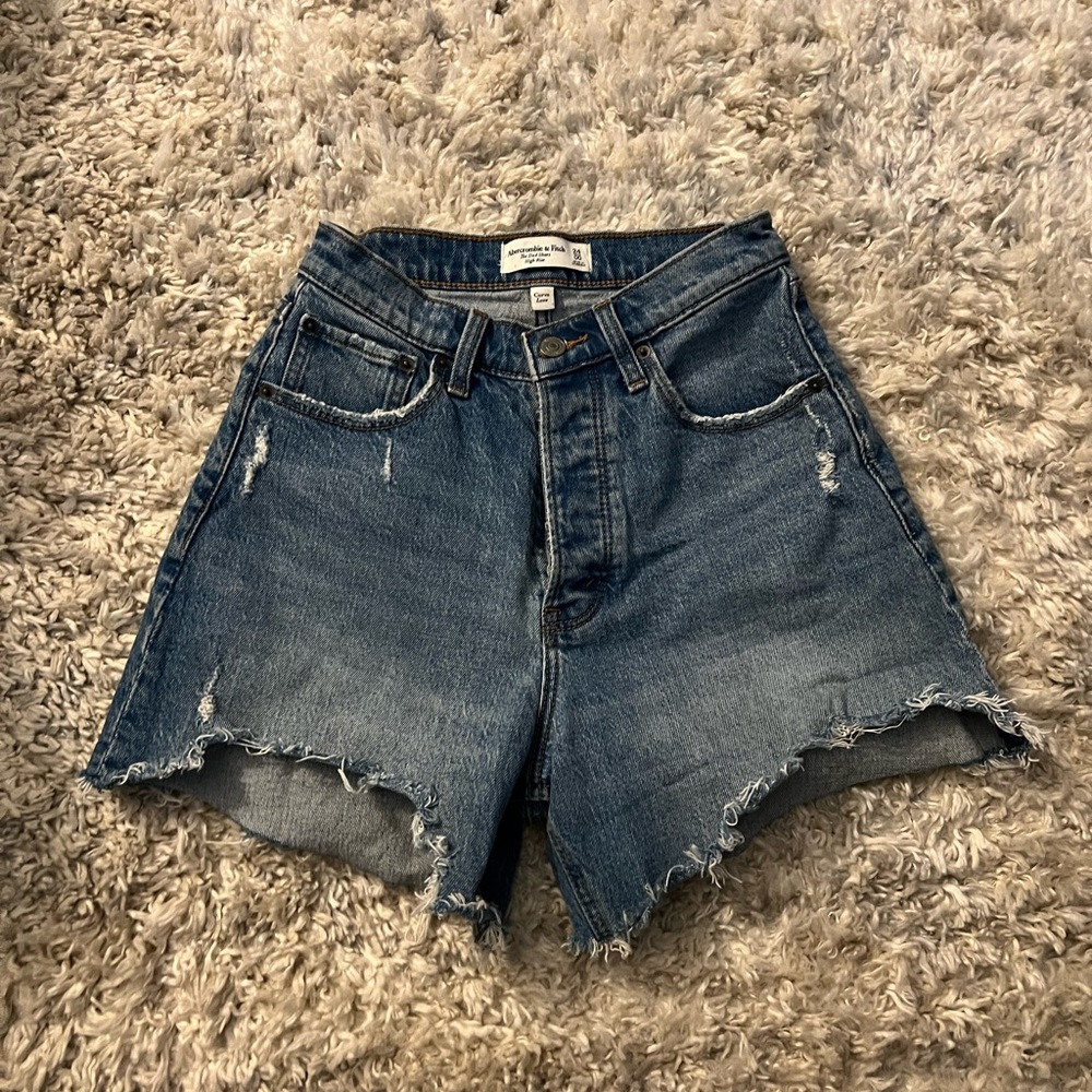 Abercrombie High Rise Dad Short
